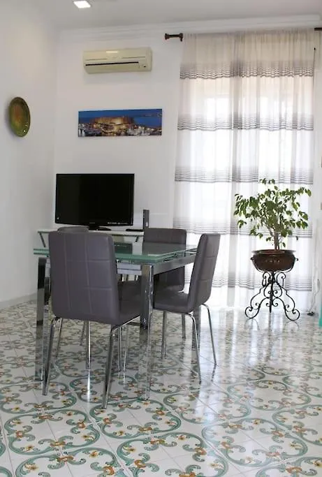 Casa Cariati Apartment Naples