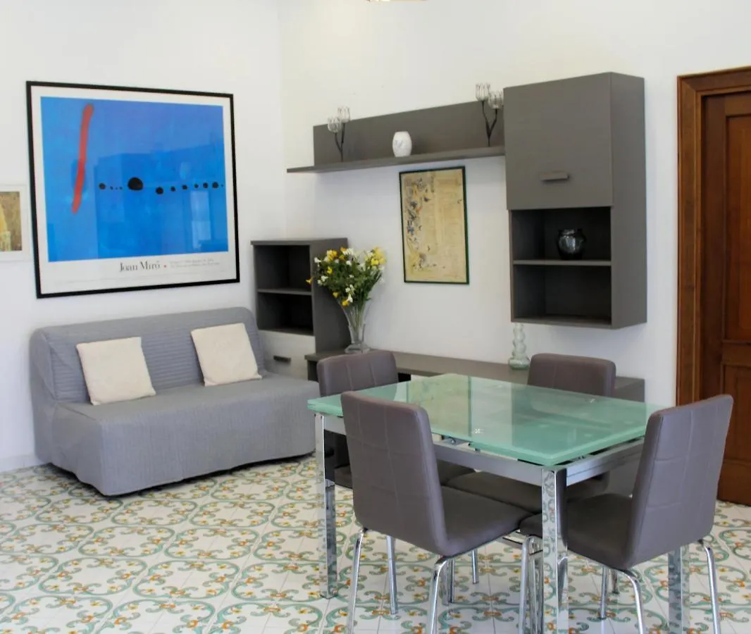 Casa Cariati Apartment Naples